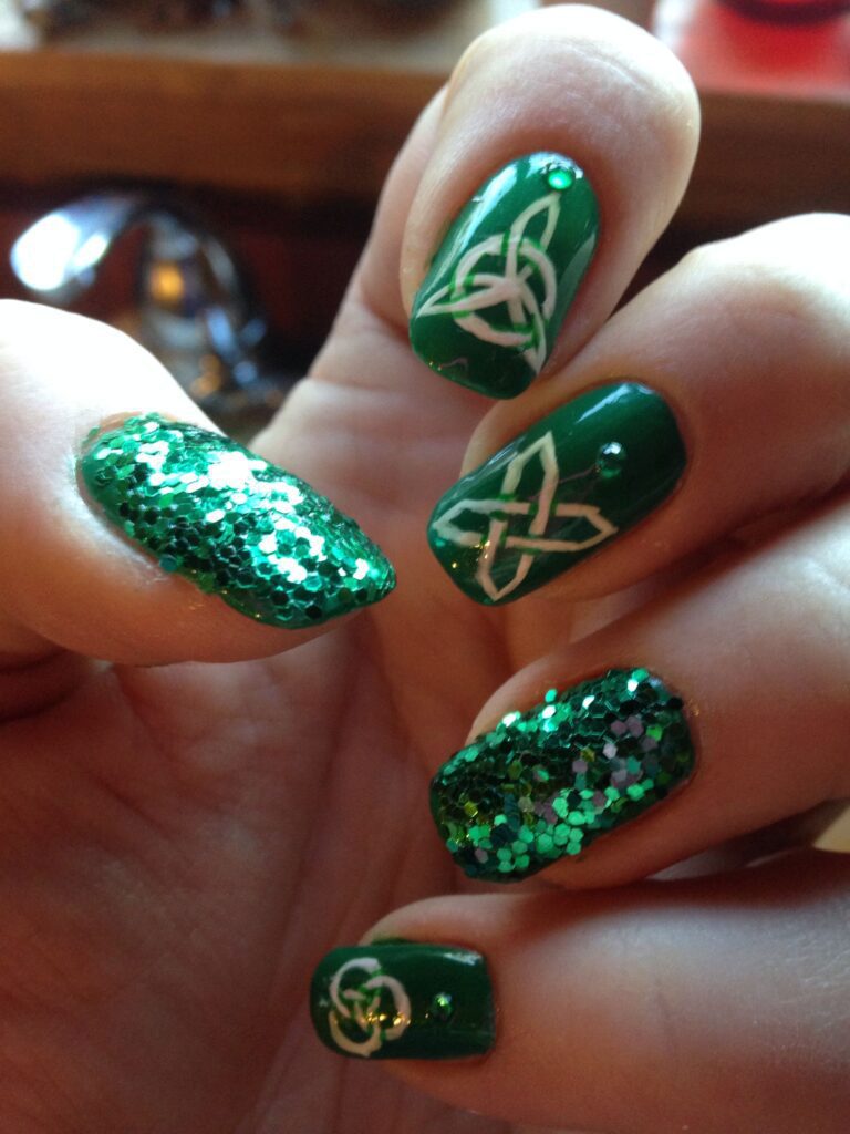 Celtic Knot Nail Art