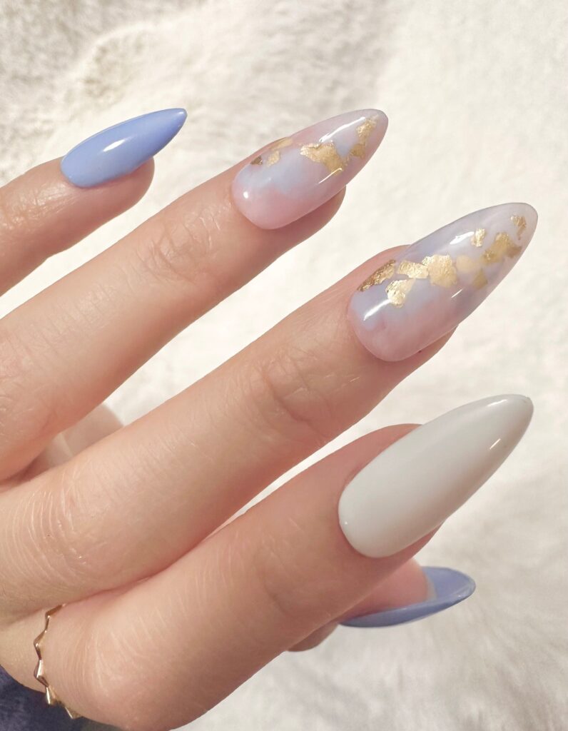 Marble with Gold Flakes Nails