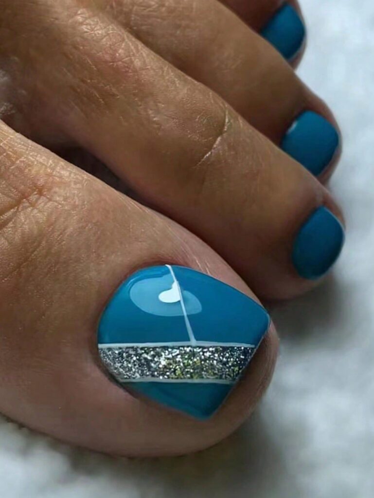 Two Color Toe Nail Designs