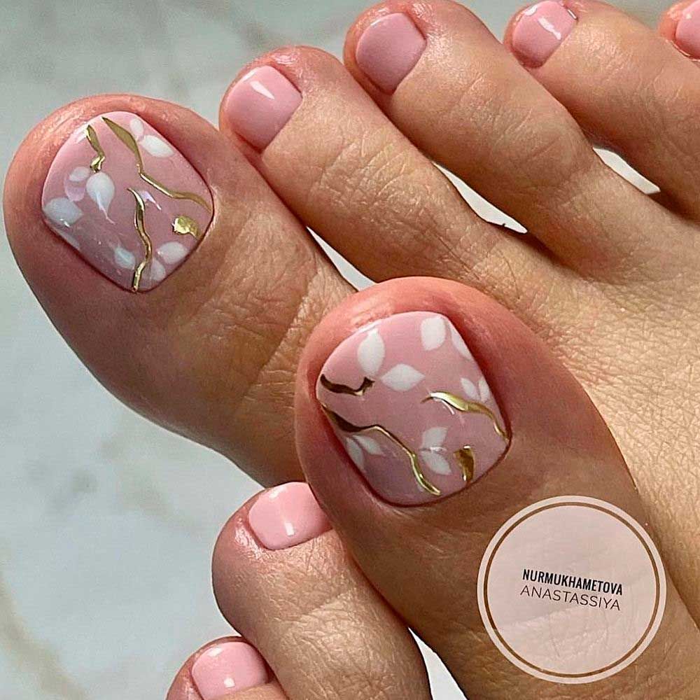 White Flower Toe Nail Design