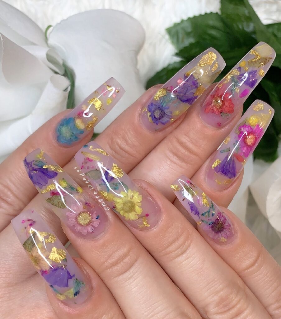 Encapsulated Dried Flower Nails