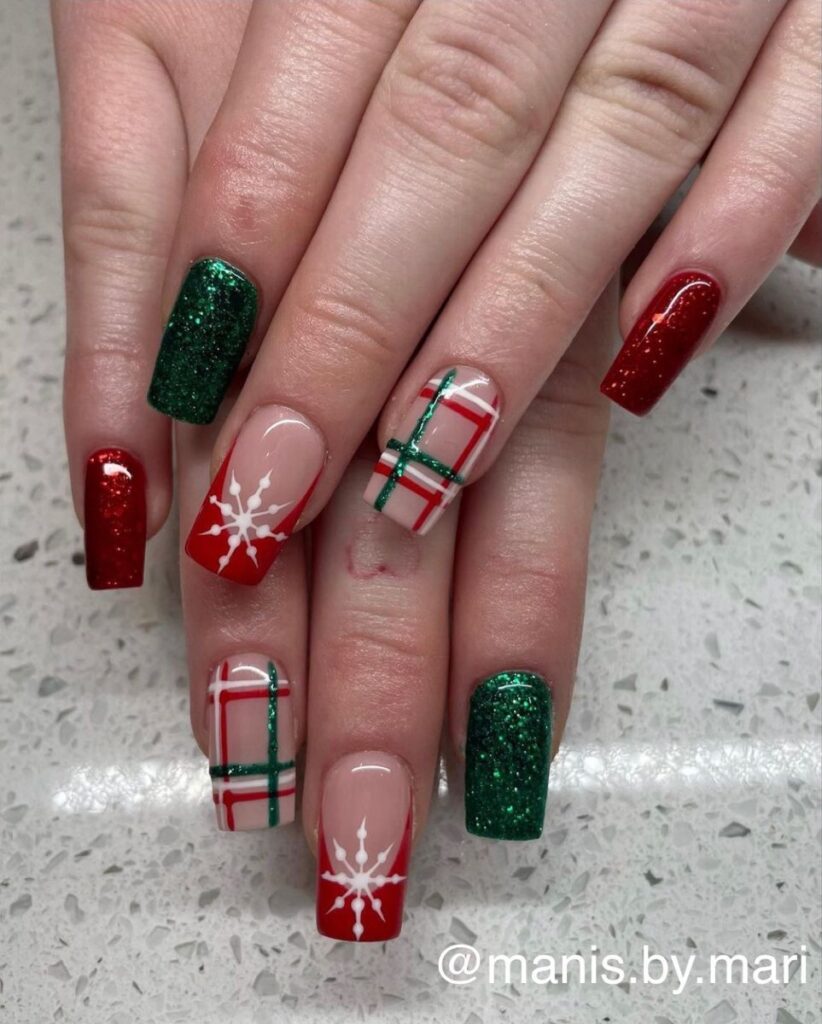 Christmas Nails Simple
