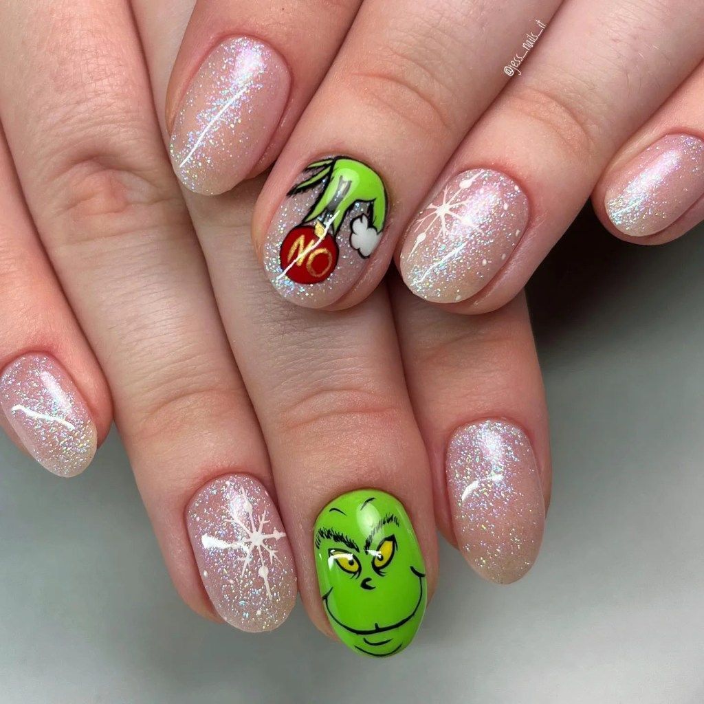 Classic Grinch Face Nail design