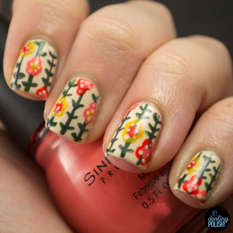 +187 Thanksgiving Nail Art Ideas That Will Wow Your Guests
