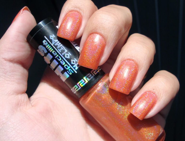 +112 Orange Nail Designs That Will Make Your Nails Pop