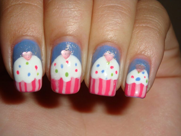 +112 Valentine Nail Designs That Will Make Your Heart Skip a Beat